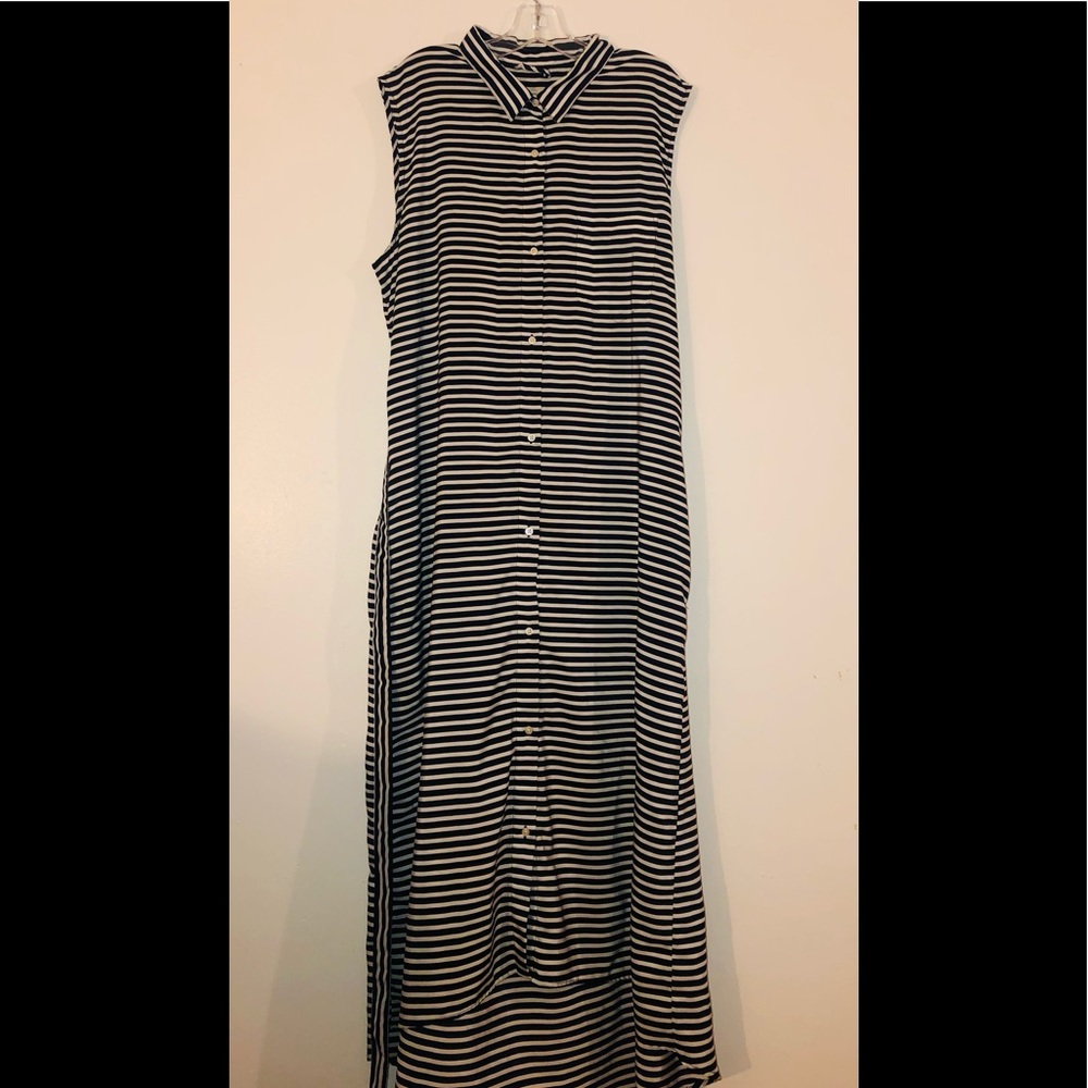 Gap blue and white striped dress